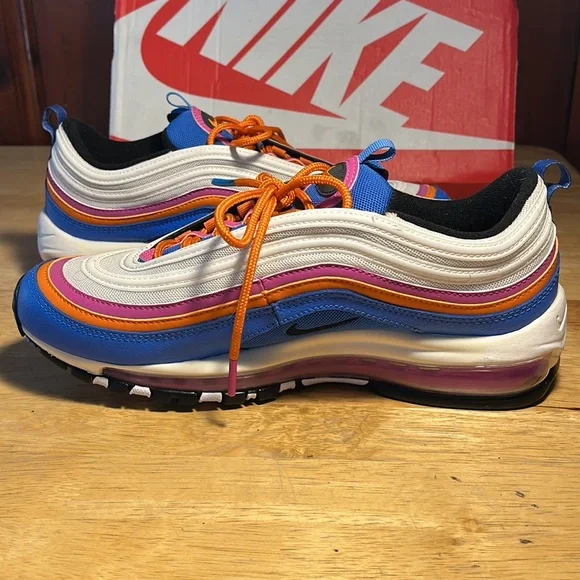 Air Max Nike Sneakers Size 8.5 - Picture 3 of 15